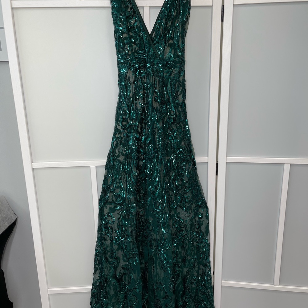 Dress - Picture 2 of 11